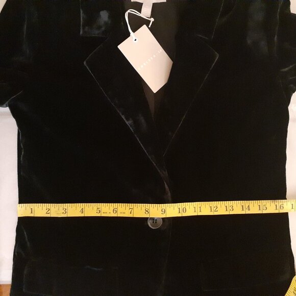 Chelsea 28 Velvet Blazer NWT - Picture 14 of 16
